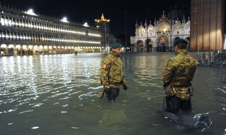 Dvojica mrtvih u ogromnim poplavama u Veneciji